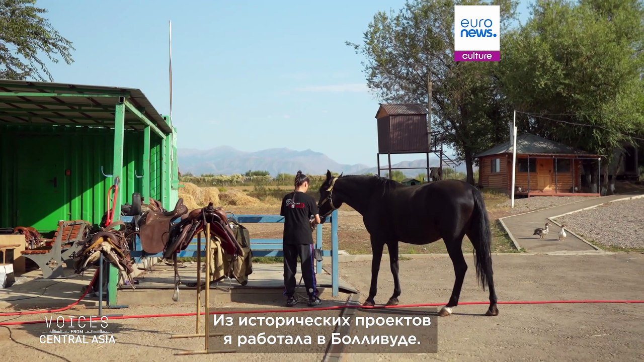 Казахская каскадерша Жибек Жаппасбаева бросает вызов мировым барьерам