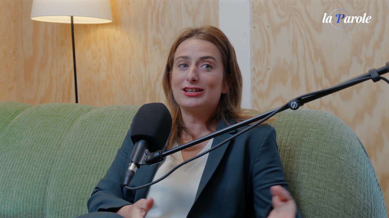 Marine Tondelier dans  La Parole, format original de Webedia