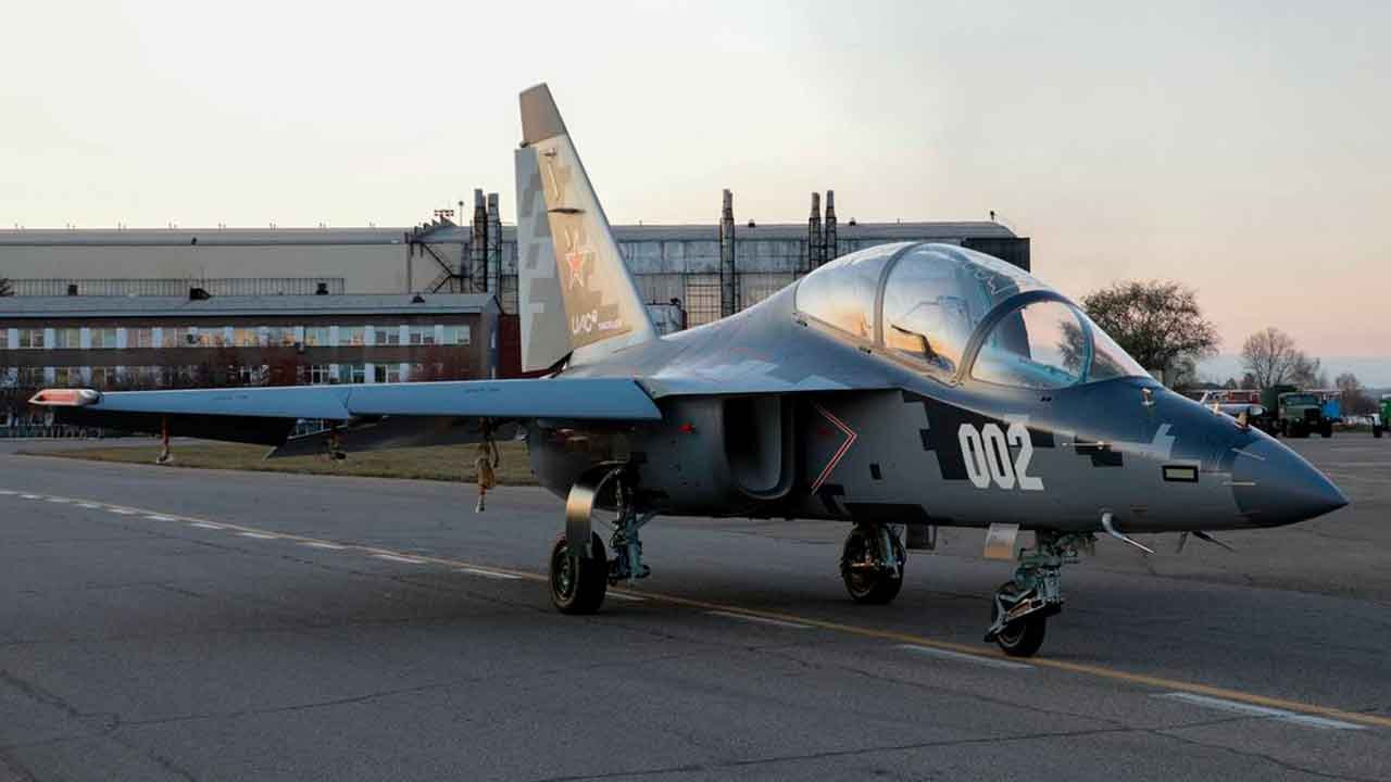 Second Yak-130M Prototype Ready for Flight Tests in Russia