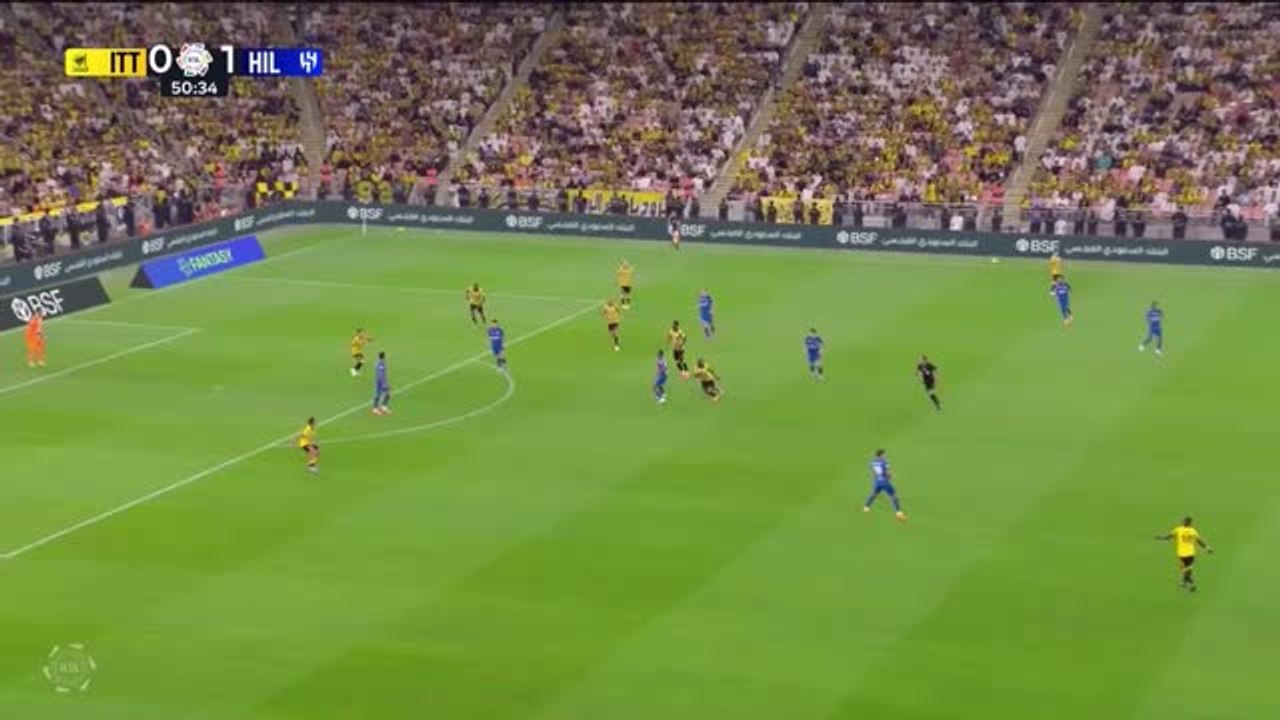 Al-Ittihad - Le sauvetage sur sa ligne de Danilo Pereira