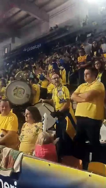 Ambiente previo del Caserío-Barça.