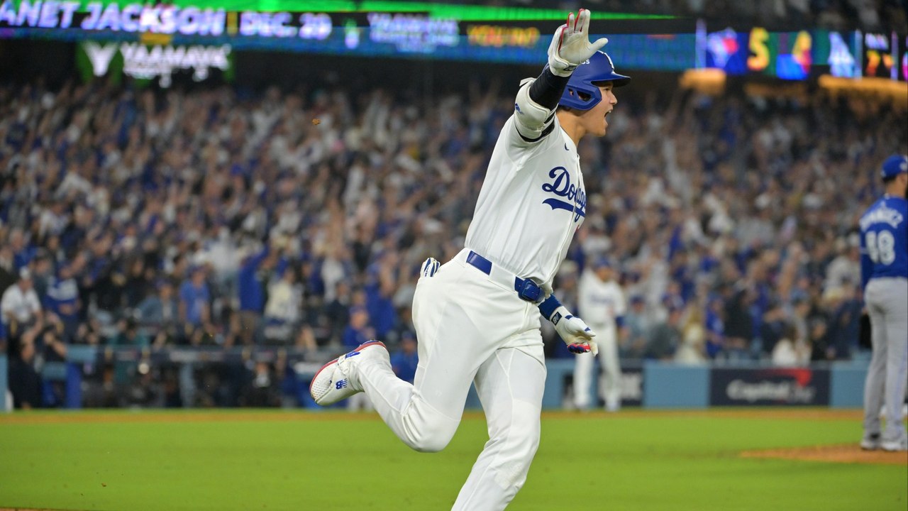 Dodgers' Shohei Ohtani Smashes MLB World Series Record
