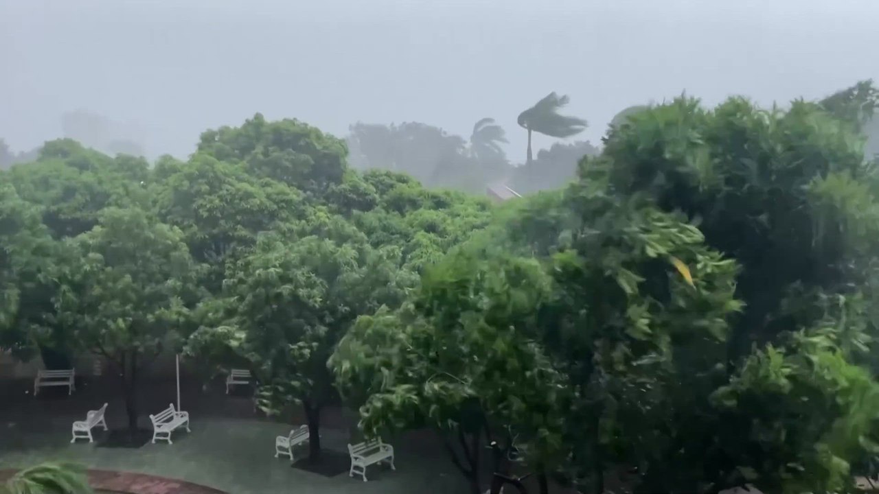 Huracán MELISSA GOLPEA CUBA tras su paso por JAMAICA