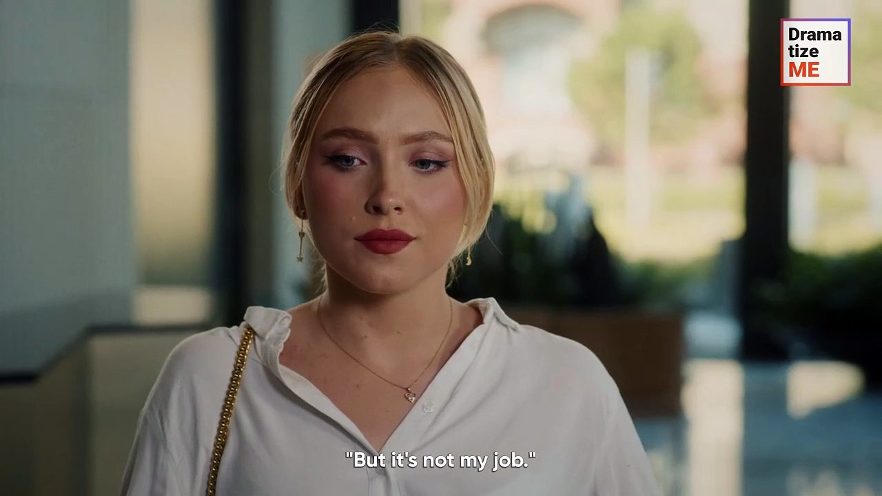 African American Man Mistaken for Doorman in Unexpected Mix-Up 🏨