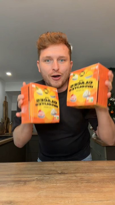 Nouvelle glace de JOYCA x Picard 😍✨Entre la glace vanille cornichon, celle à la mangue curry, ou encore tomate–fraise–basilic et romarin–citron–sauce barbecue, c’est une expérience à vivre 🤣Ma préférée c’est cornichon personnellement 🎉🥳