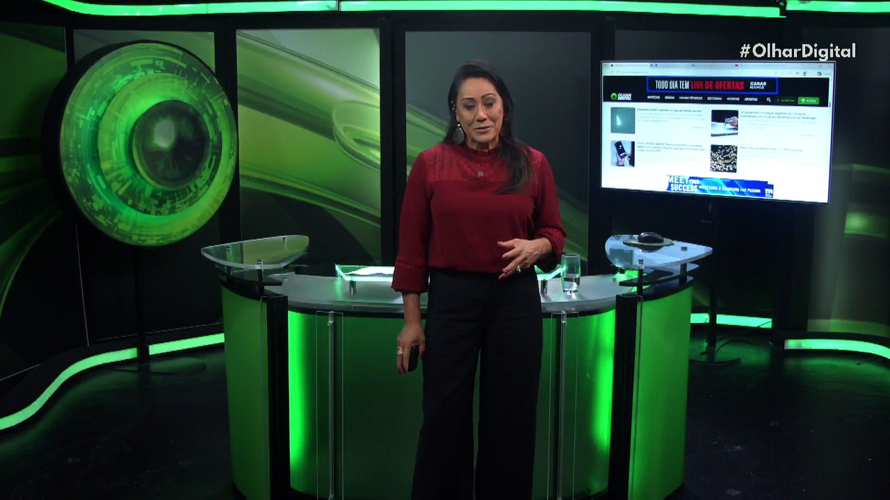 Cometa 3IATLAS está acelerando e mudando de cor!