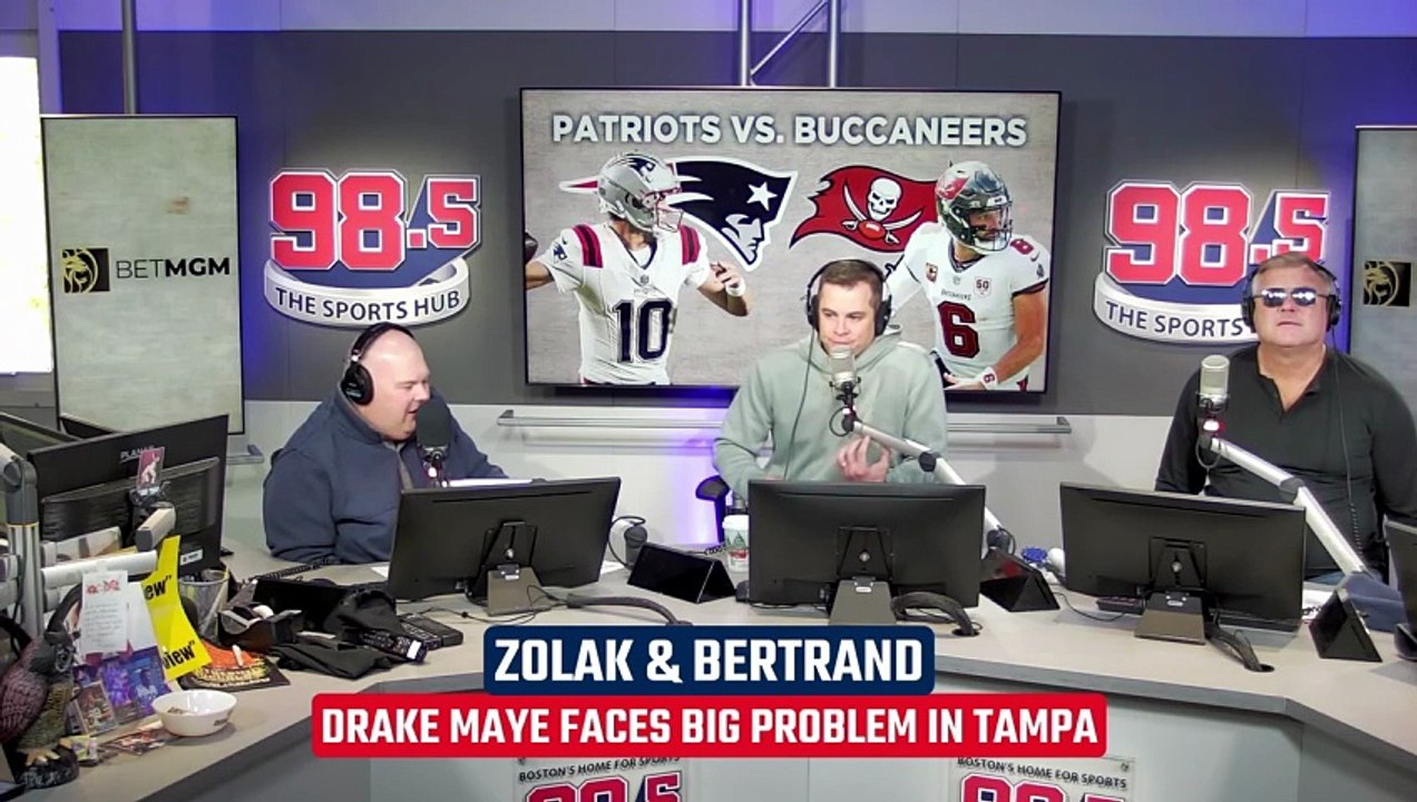 Drake Maye Collides on the Field: What You Need to Know 🏈