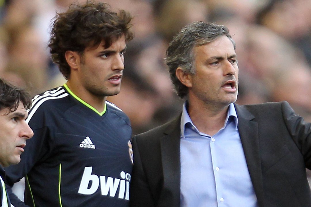 Pedro León a Josep Pedrerol en 'El Cafelito': "He perdonado a Mourinho"