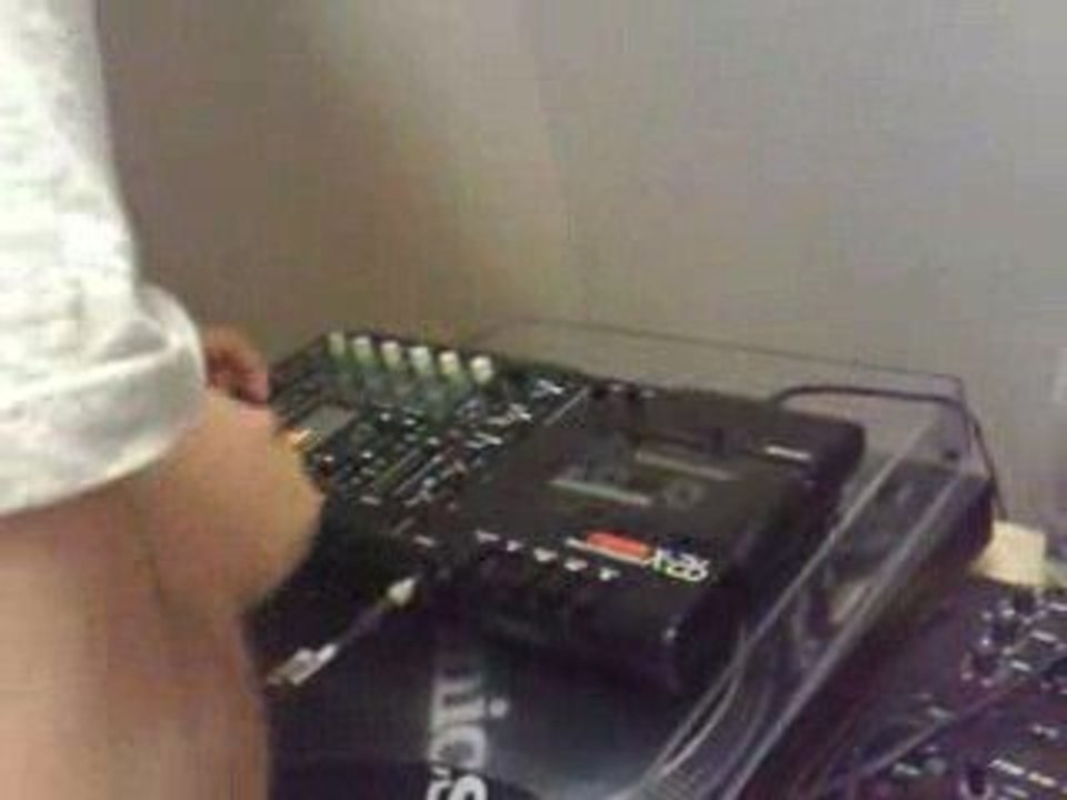 !MONDO TRASHO MIX! Oso El Roto Live