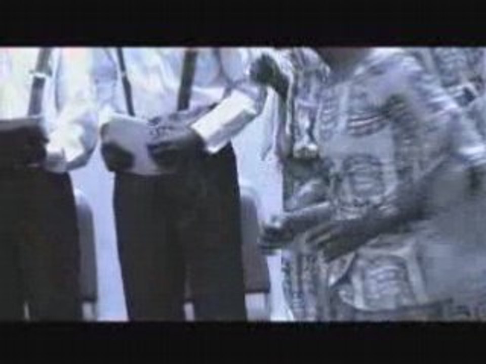 Ameni par l'ensemble Mbondi Bantou du Cameroun