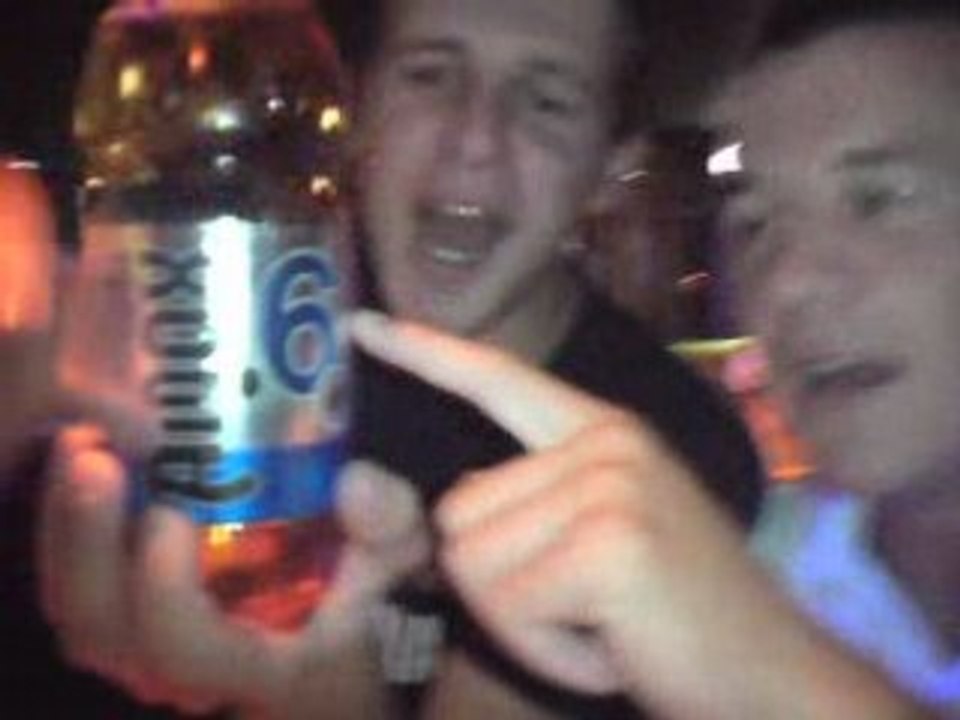 Amoxis 11 Juillet 2008 chengele.skyblog.com  jägermeister