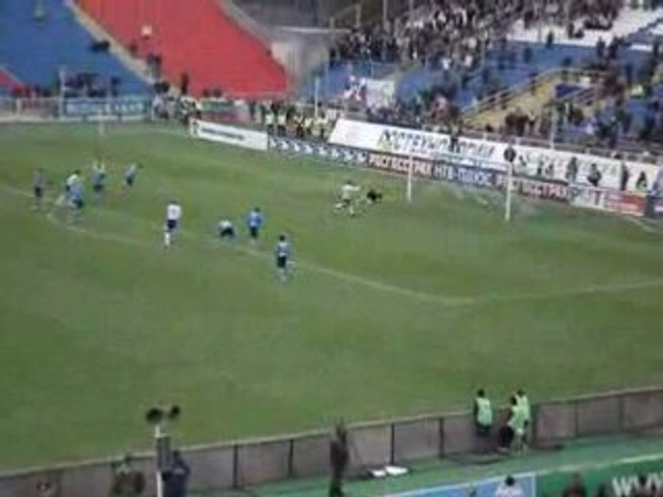 КС-Динамо. Гол Люка Уилкшира