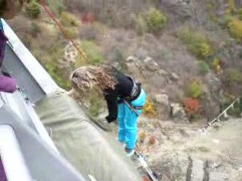 Бънджи клип: Висока адреналинска тръпка 🎥