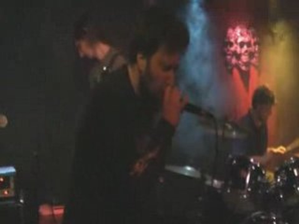 The Skeletonz Live Performance: Break The Code (2008) 🎸