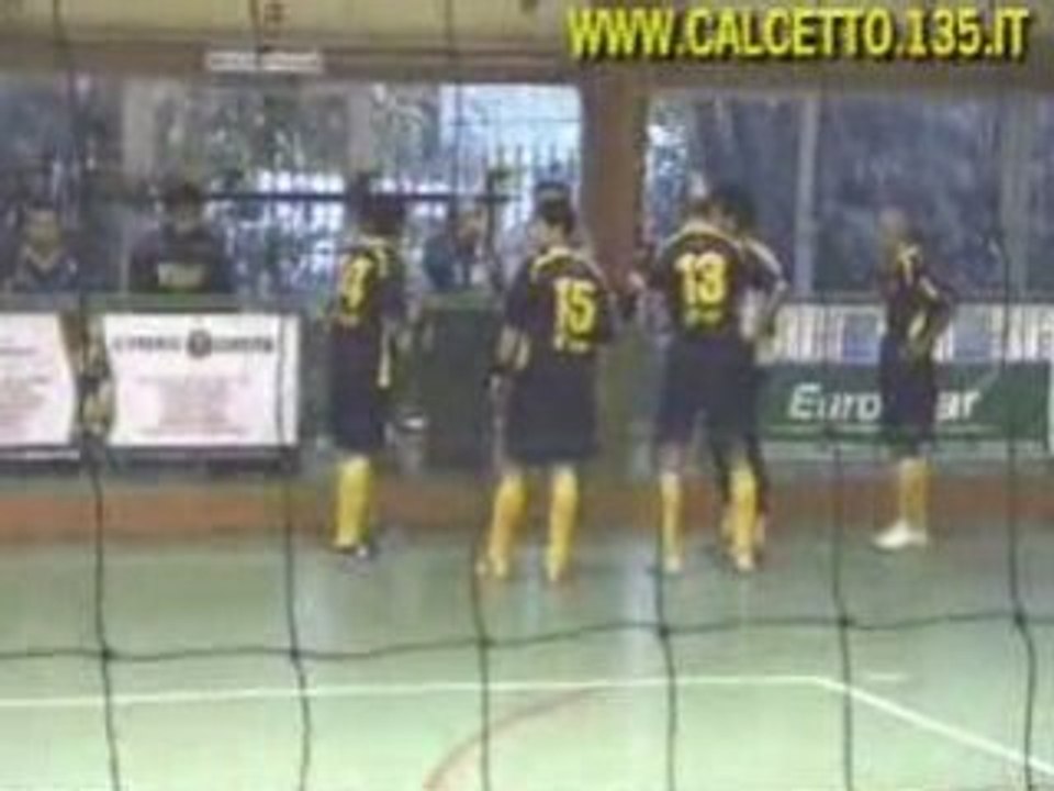 13/12/8 SERIE B:gol,azioni,falli,parate ecc ecc