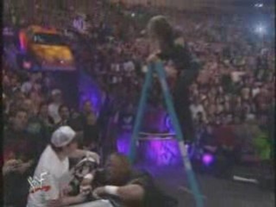 Hardy Boyz vs Dudley Boyz