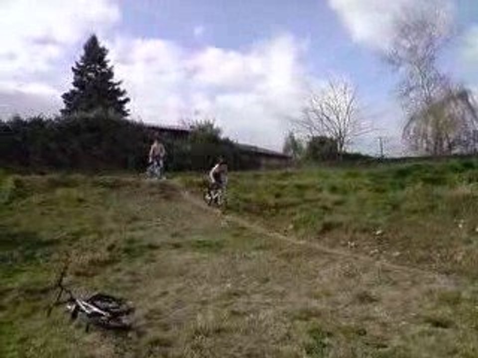 Crazy Au Trail in Calecon 🌊