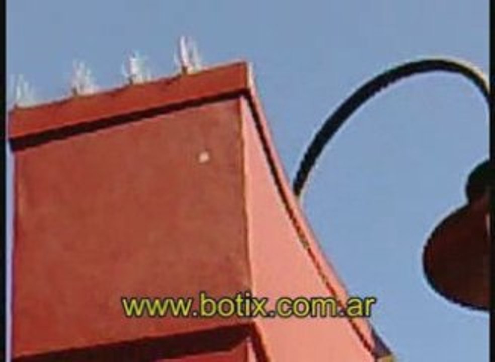 www.botix.com.ar Pinches antipajaro en pared ancha