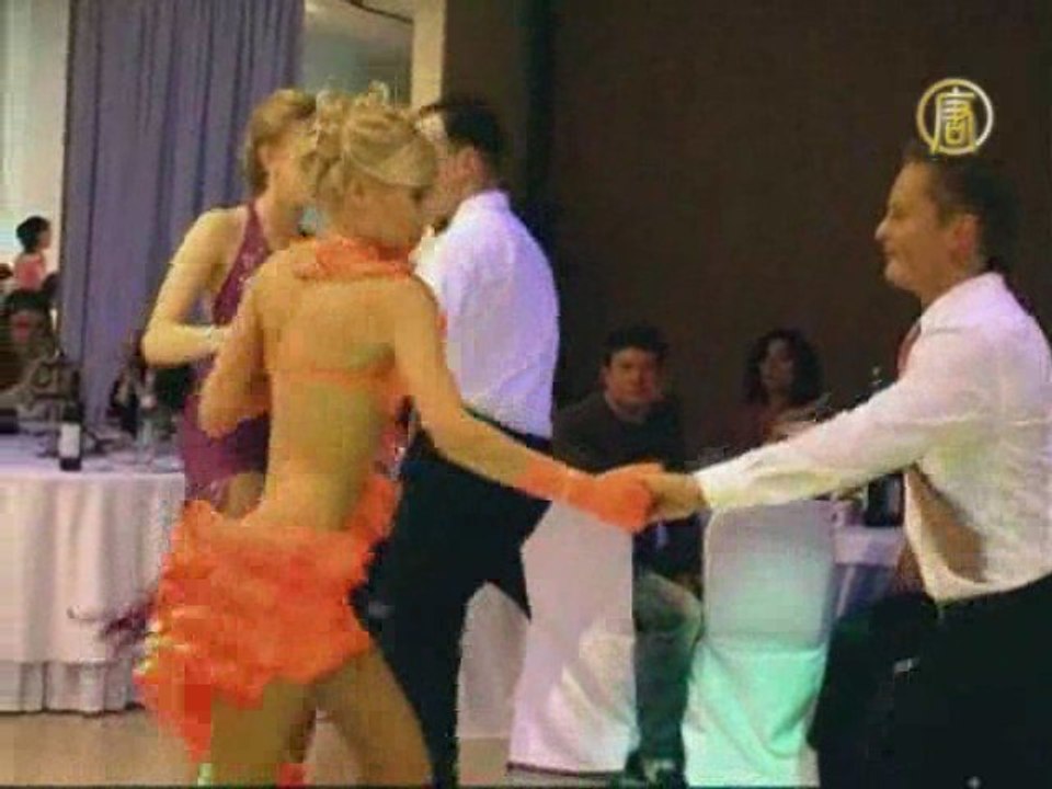 Питерские журналисты вышли на танцпол