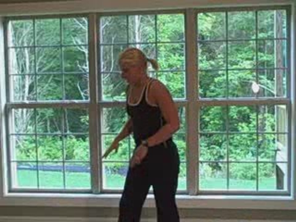 Using a Pull Up Bar for Push Ups