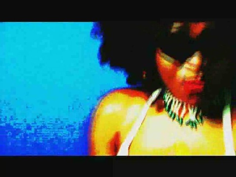 Azerola  "booty shake remix"