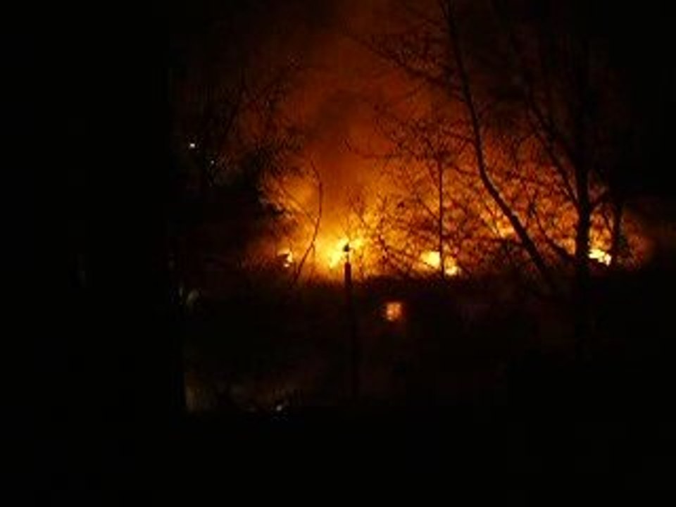 ПОЖАР В ГАРАЖЕ.Г.КАНСК