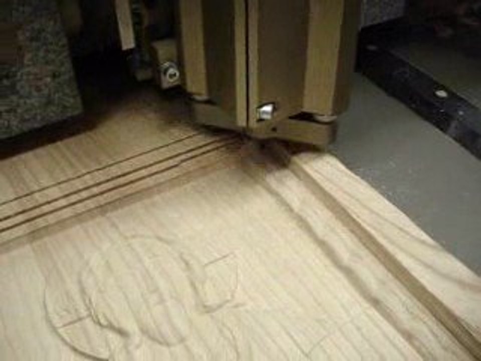 Объемная резьба по дереву на ЧПУ: 3D фрезеровка с системой управления СМ-600Ф4