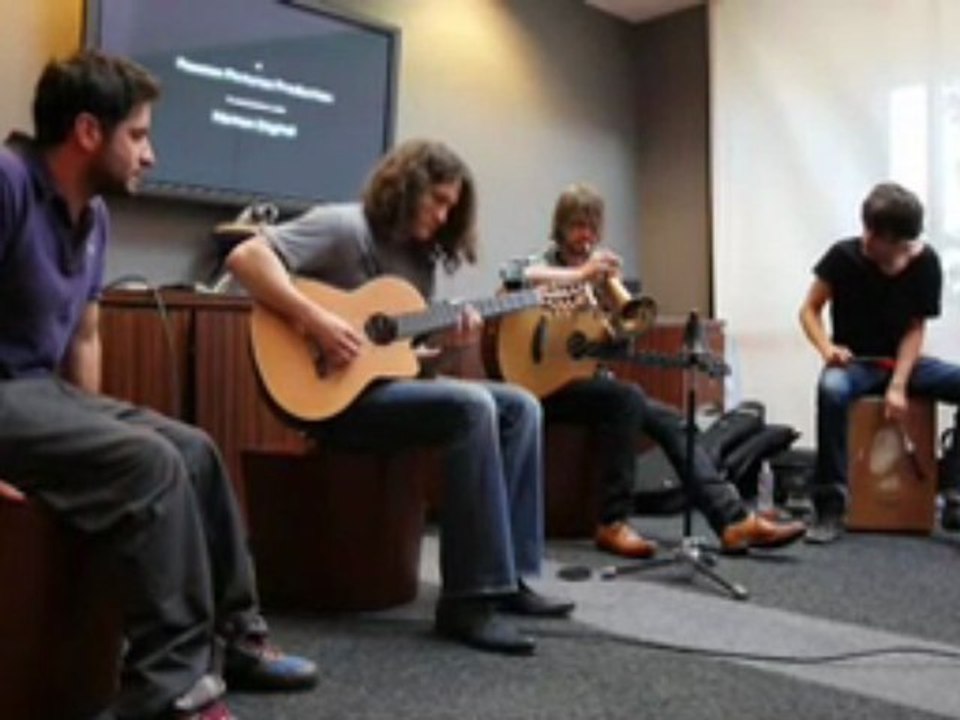 One eskimO - "Amazing"