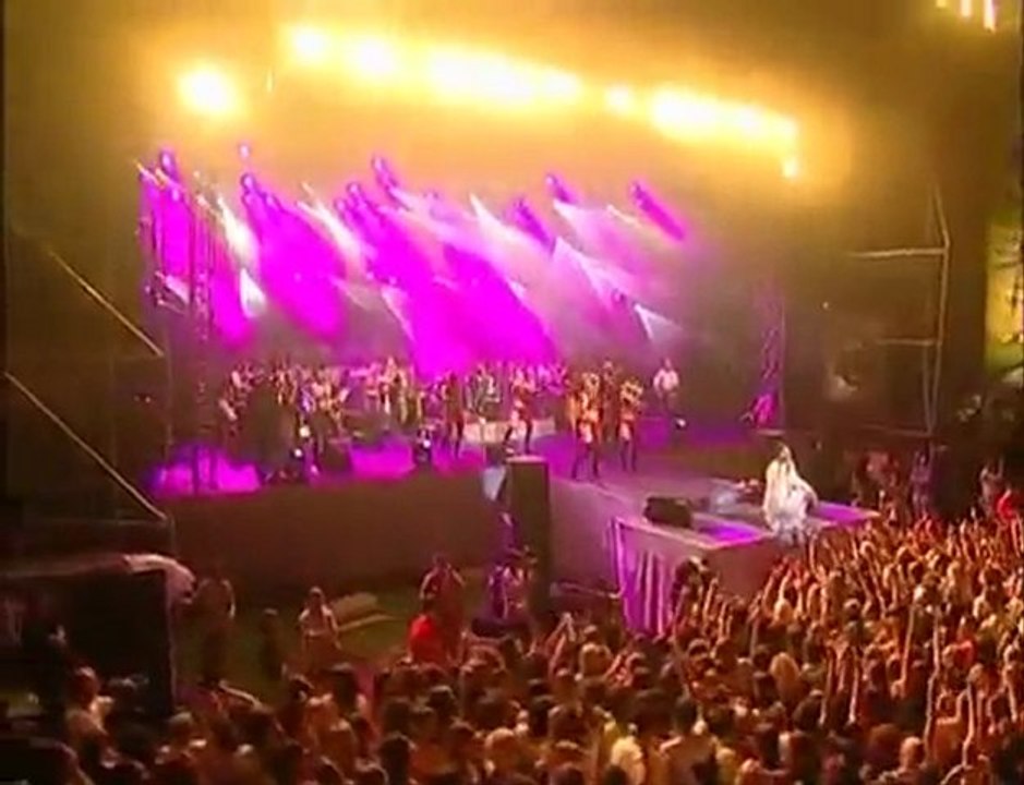 sonce vo tvoite rusi kosi- tose proeski