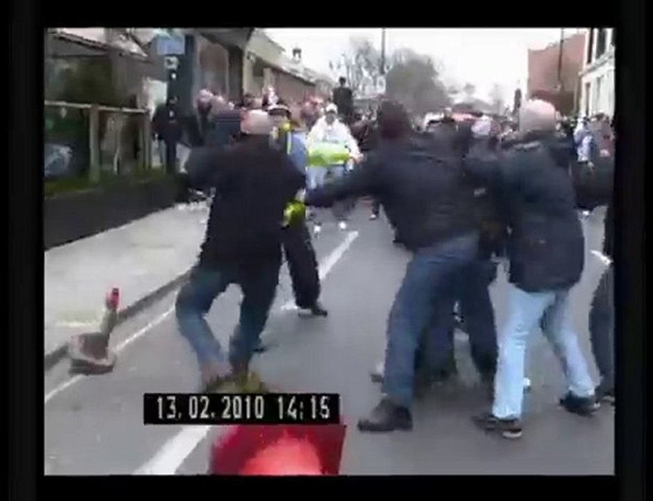 Chelsea vs Cardiff City Hooligans
