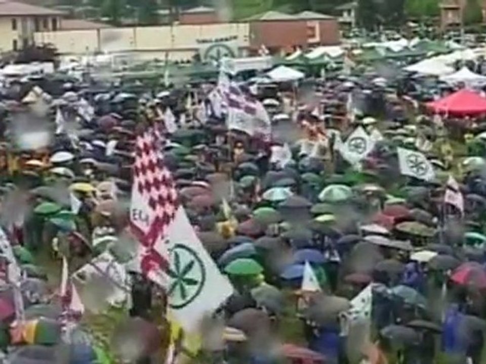 "occupiamo l'Emilia"