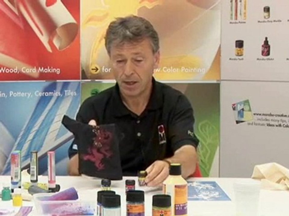 A Guide To Fabric Painting Techniques