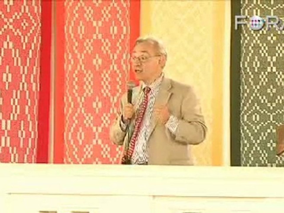 E.J. Dionne Compares Faith and Patriotism