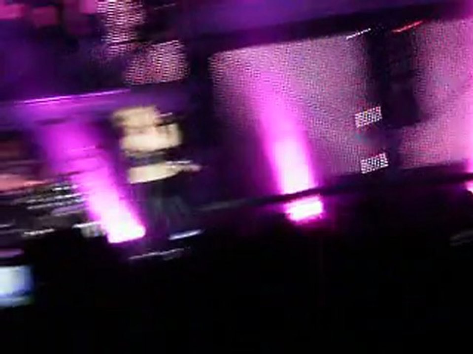 Génération 90 - Gala, Freed from desire