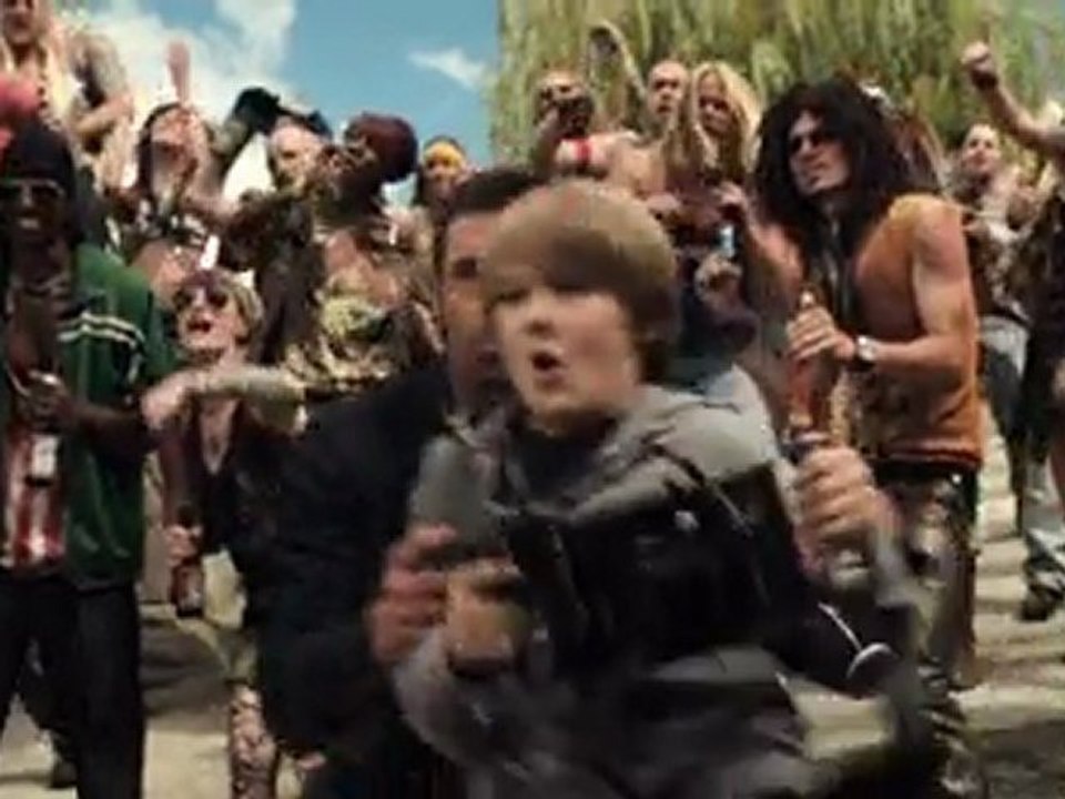 Трейлер фильма "Живая Сталь"