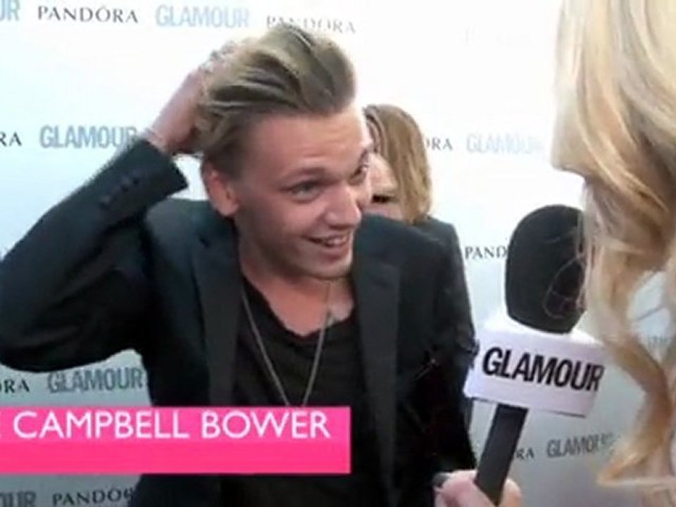 Jamie Campbell Bower: Glamour Awards Entrevista-