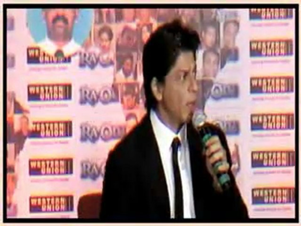 Shahrukh Khan At 'RaOne' - Western Union Press Conference