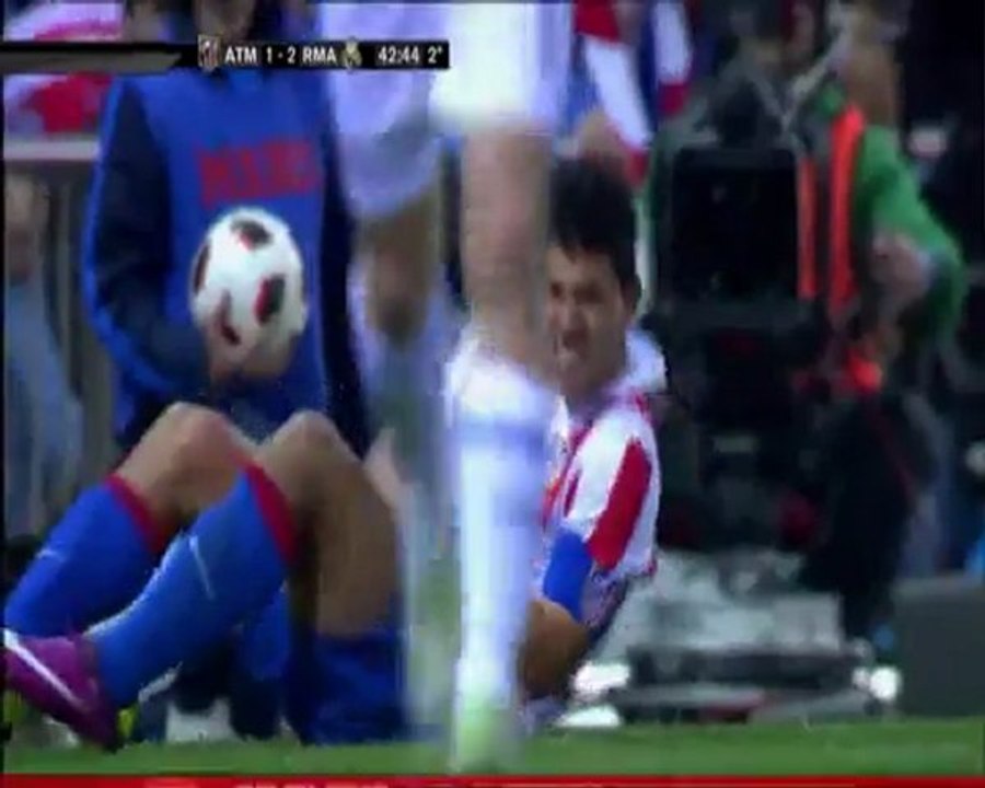 Xabi Alonso Forzando