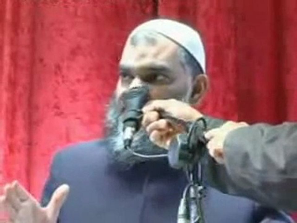 The Biblical and Qur'anic Approach to Peace and Violence ( Rebuttals  - 3 of 4 )