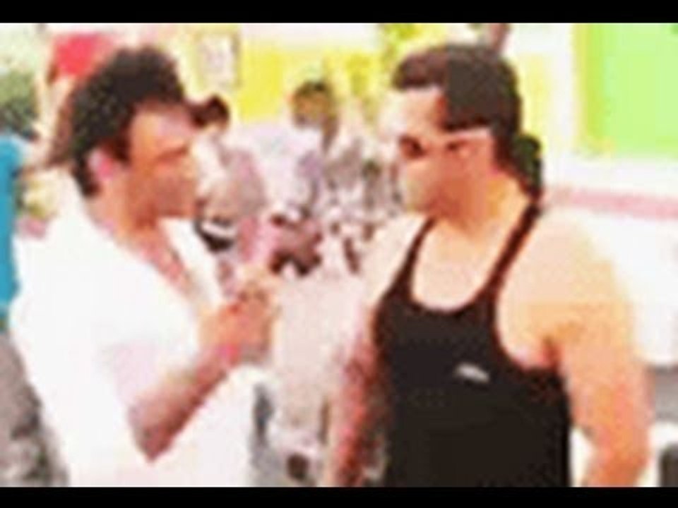 Funny Unplugged Moments - Salman Khan - Ready Exclusive Video Blog