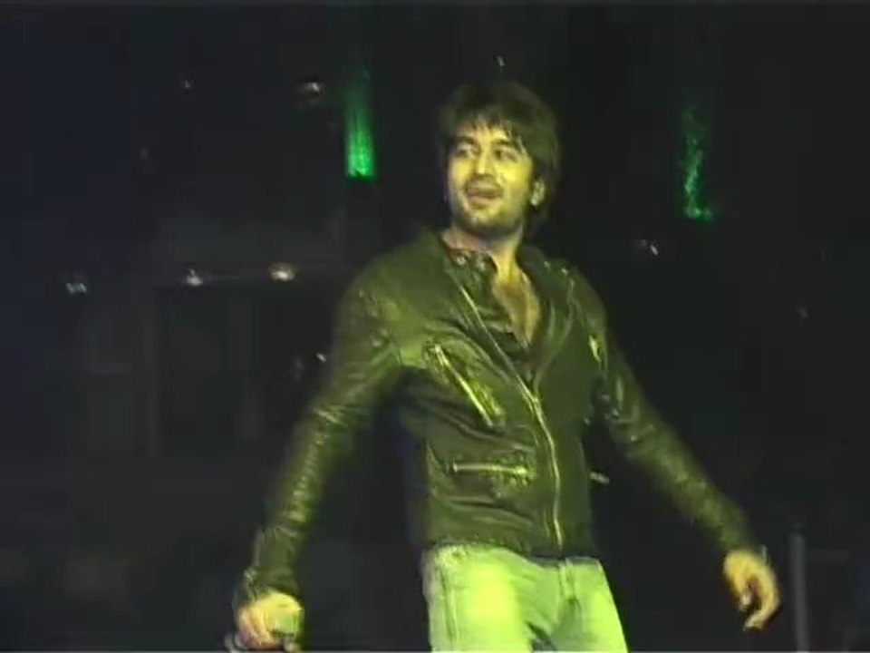 Vishal-Shekhar Perform at Bollywood Celebrities New Year Event 2012