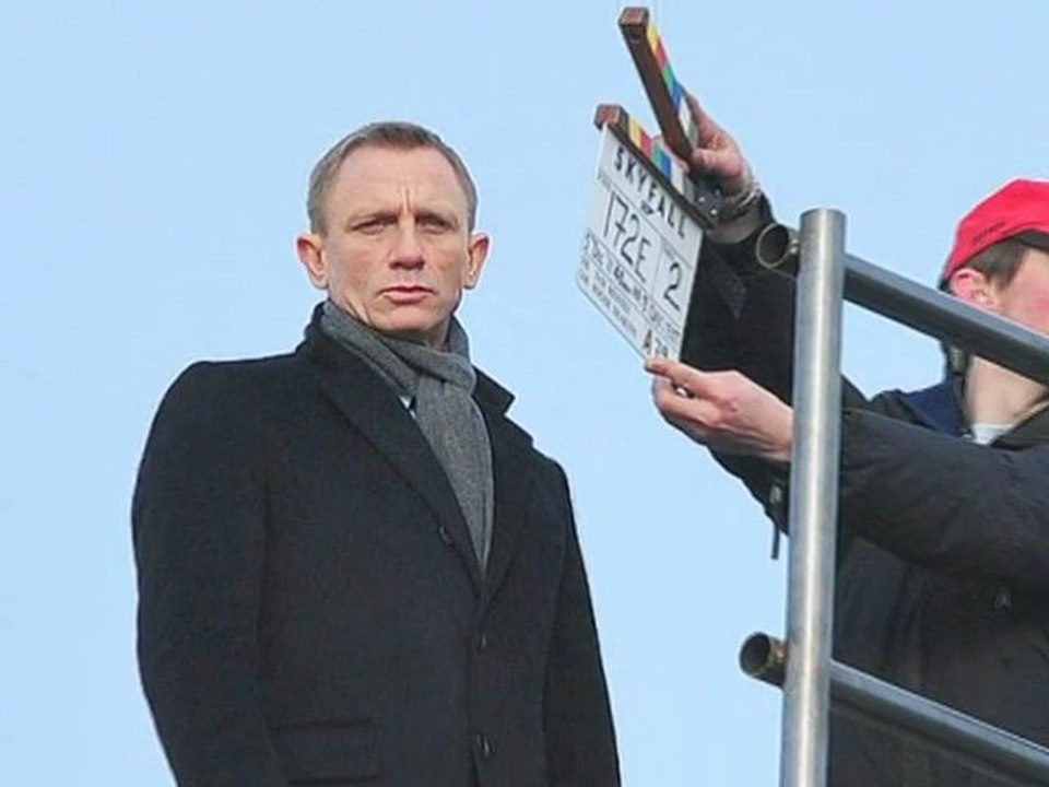 James Bond Flick Skyfall May Have The Indian Touch? - Hollywood News