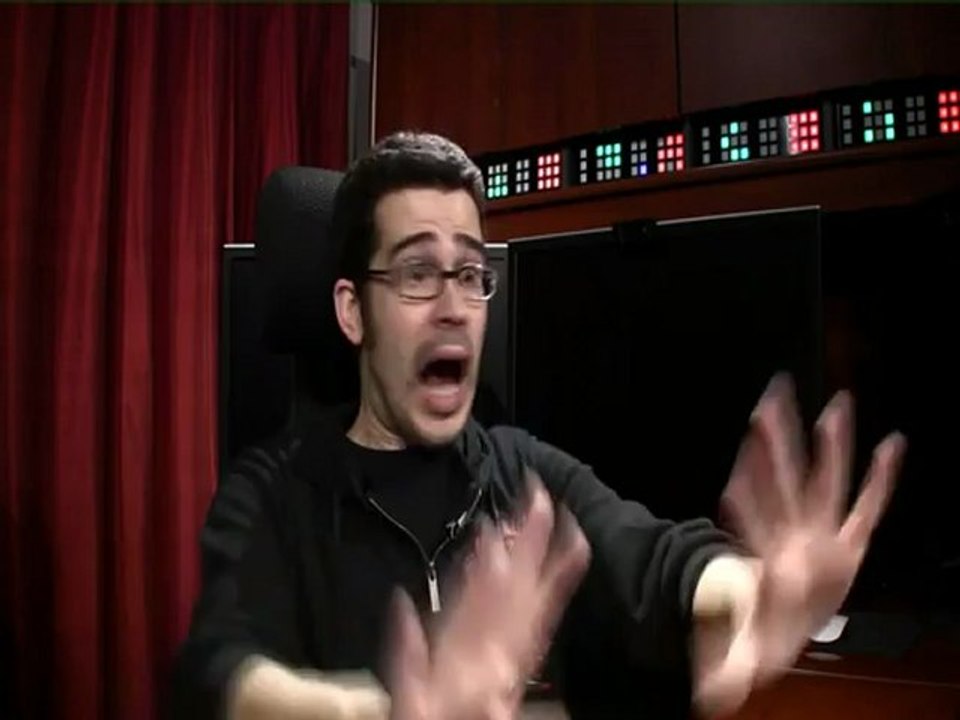 Is Windows Too Expensive? | Should Microsoft Rethink Its Pricing Strategy 💻