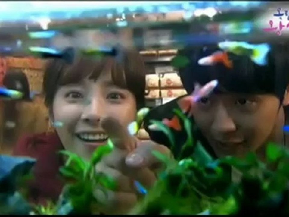 İntizar'dan Duygusal Performans: Üz Baklım ve Rooftop Prince Şarkıları 🎶