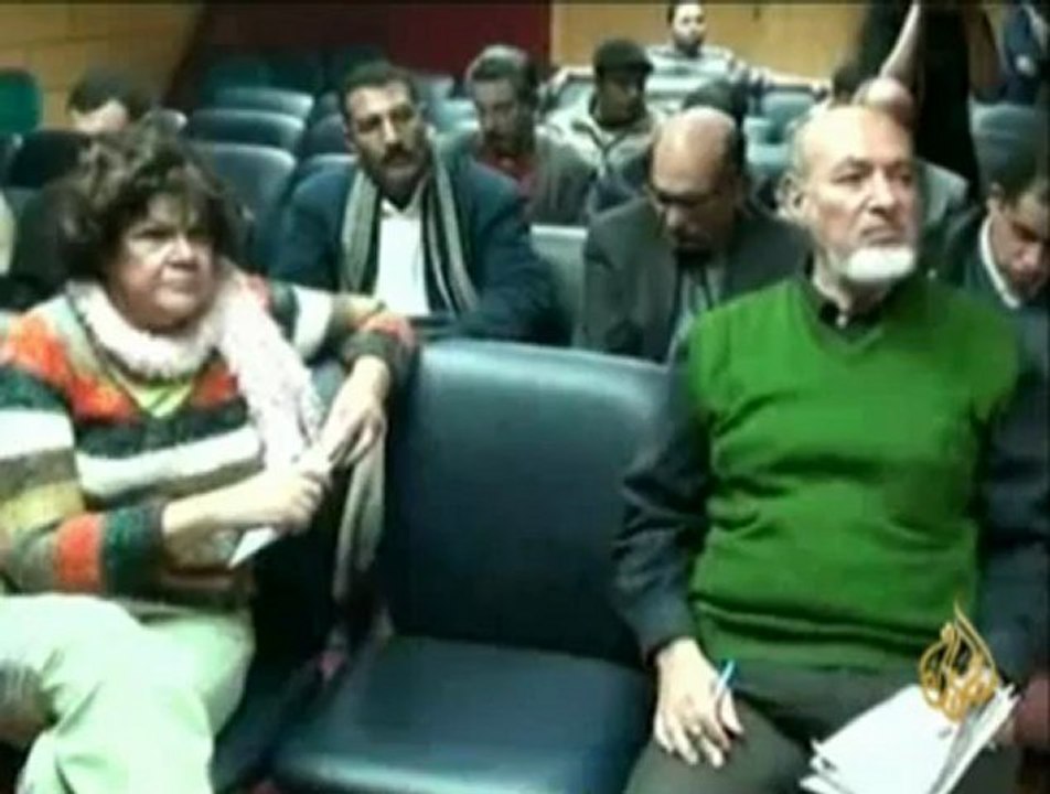 تاج الدين مع الإشتراكيين الثوريين