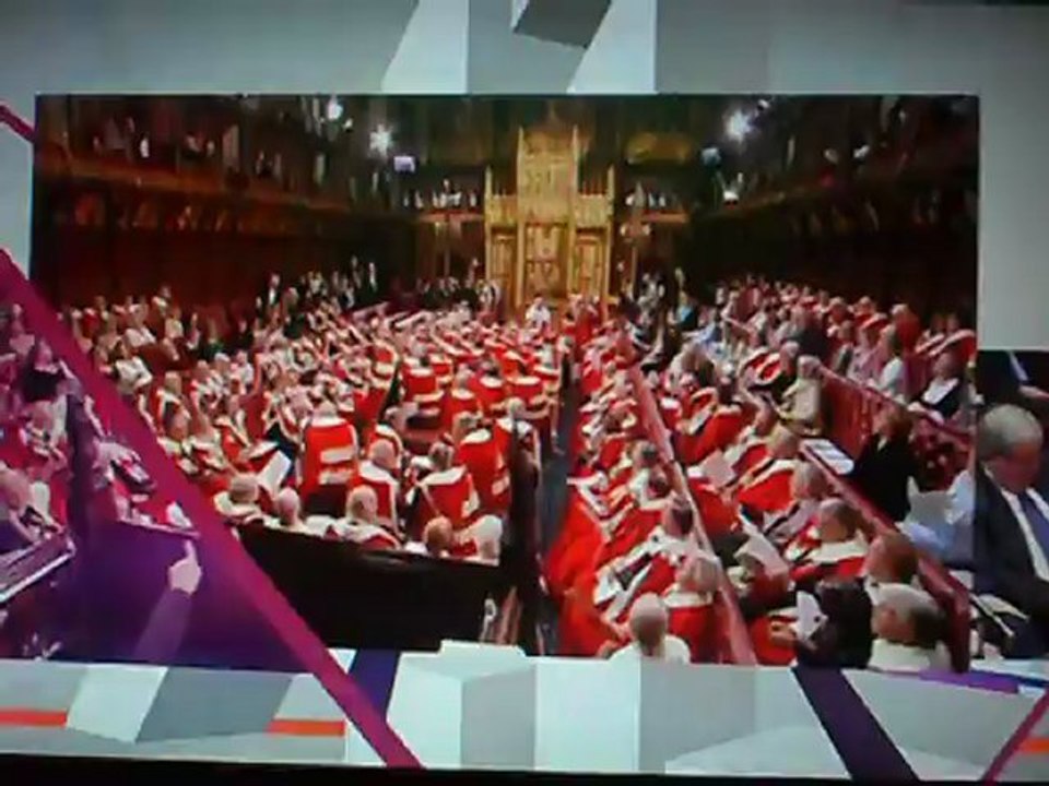 Tune In: Channel 4 News Starts at 7 PM with New Theme 🎥