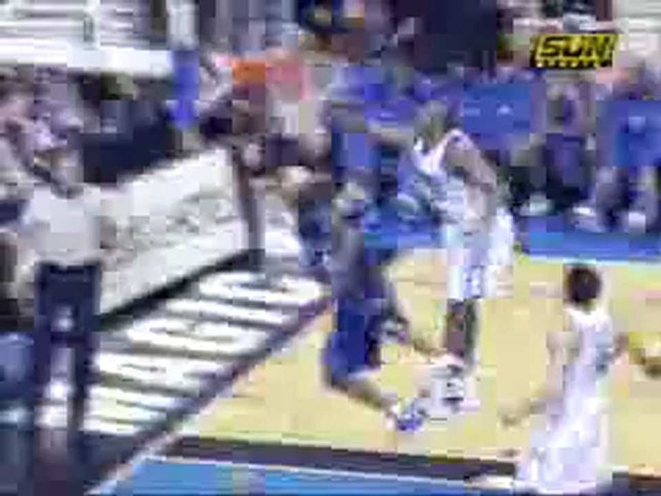 Dwight Howard'ın Gilbert Arenas Bloku