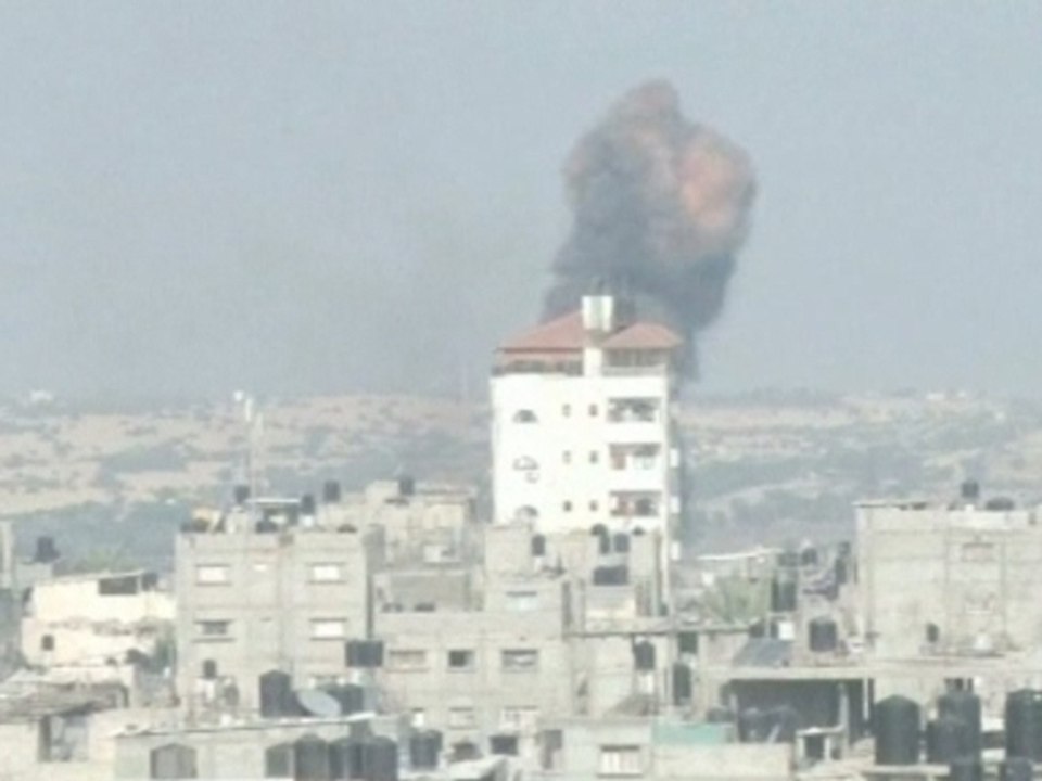 Fresh explosions rock Gaza City