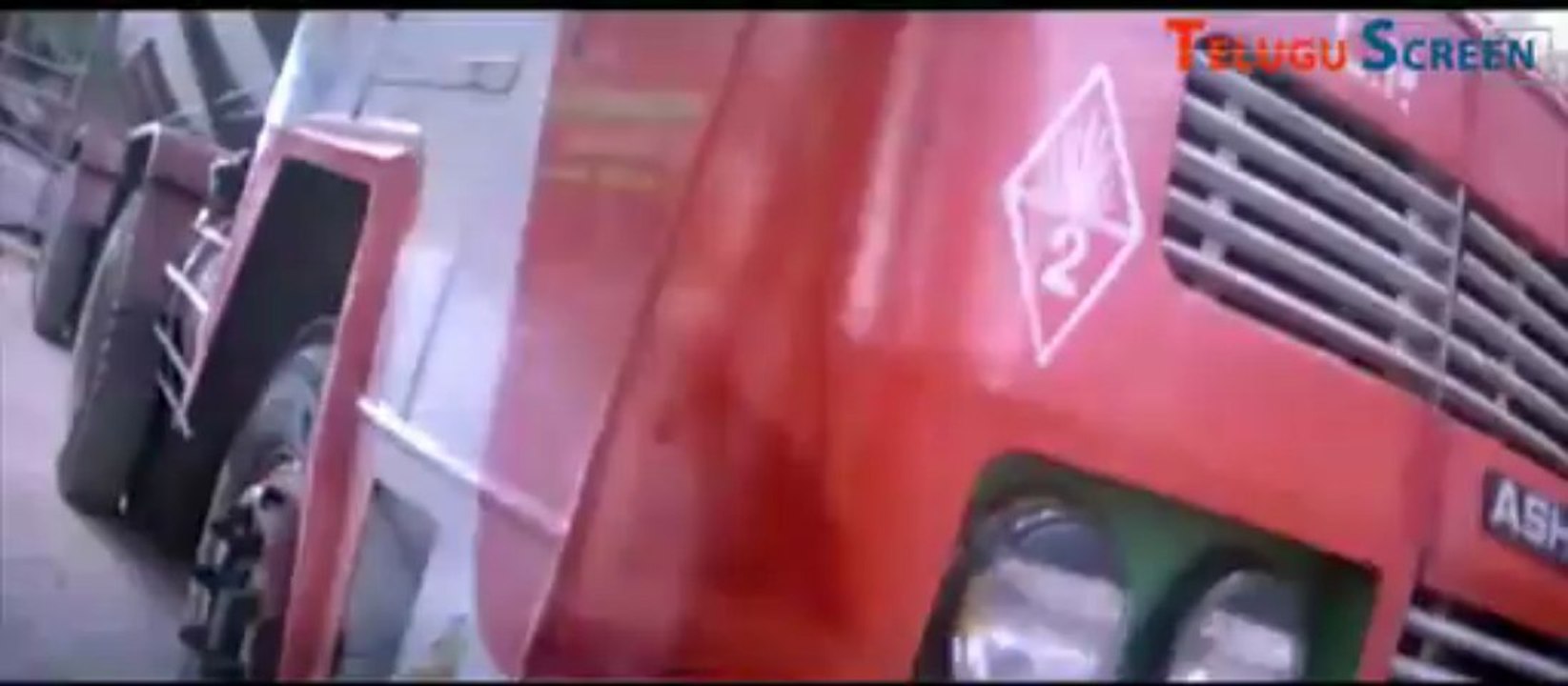 Evadaithe Nakenti Movie Climax Scene - Mobile Bomb Scene