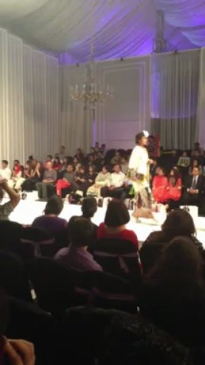 Deepak Perwani - Fashion Pakistan Week spring summer 2013